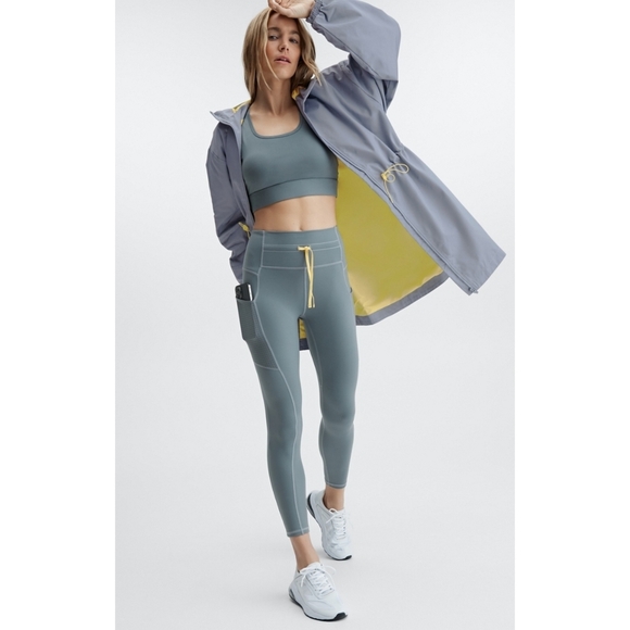 Fabletics Johanna Oversized Parka, Size Small, Color Raincloud Multi - Picture 5 of 15